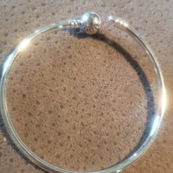 Pandora Moments Bangle Bracelet with box - Picture 6 of 8